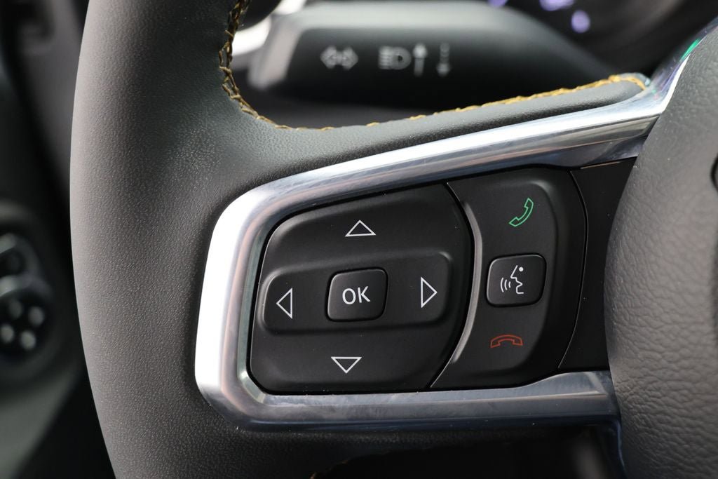 Used 2024 Jeep Wrangler Unlimited Sahara AWD/4WD image 19