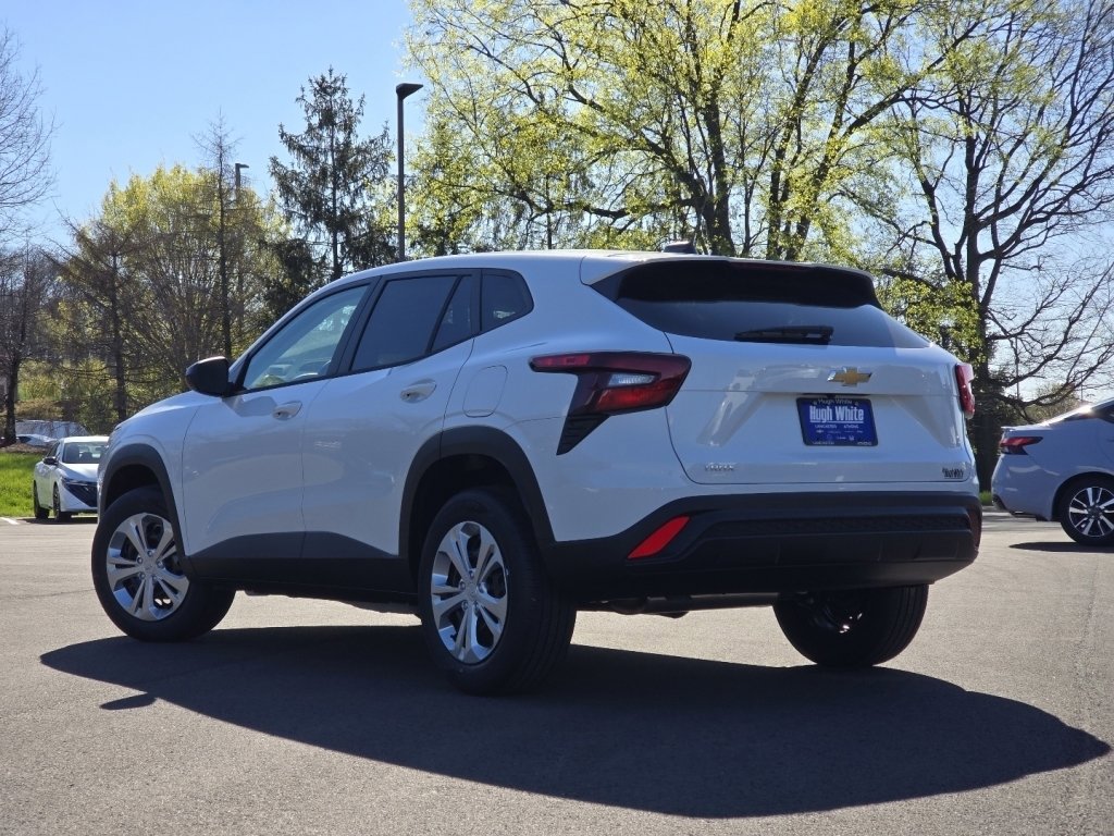 New 2026 Chevrolet Trax LS image 7