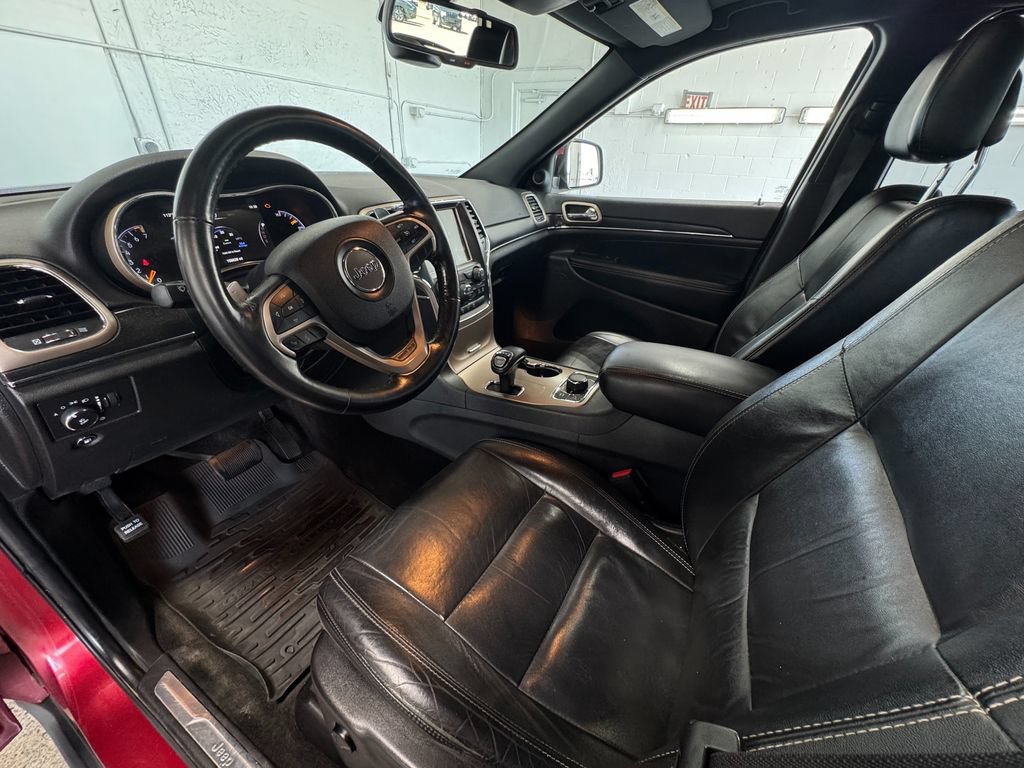 Used 2015 Jeep Grand Cherokee Limited AWD/4WD image 14