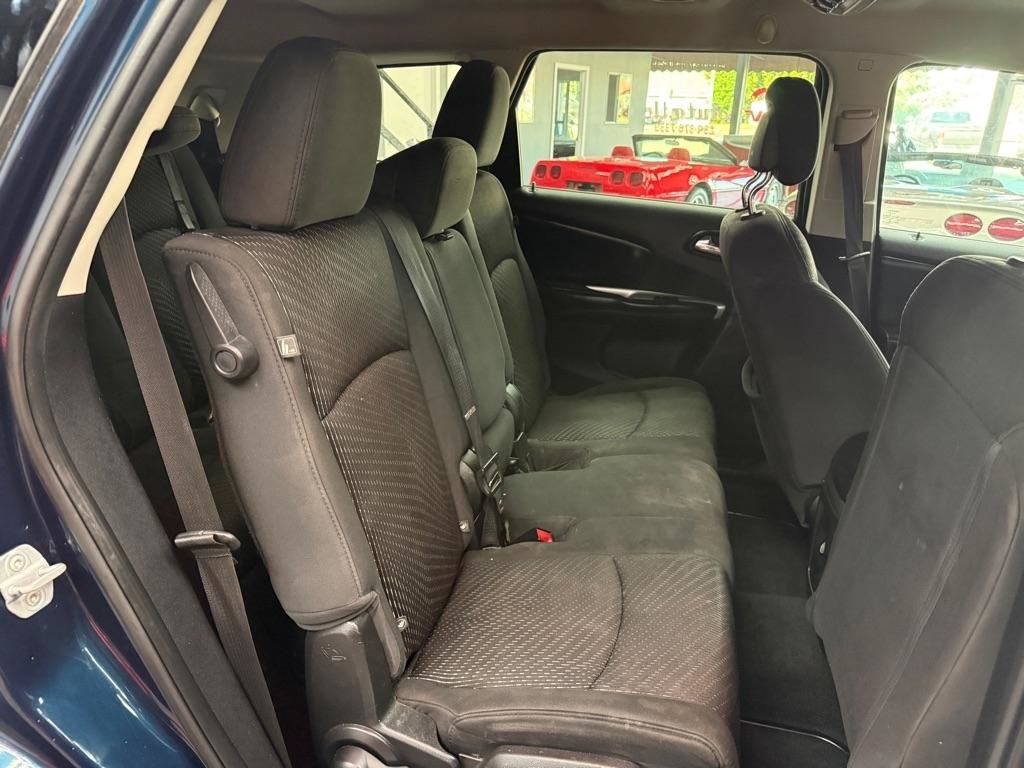 Used 2013 Dodge Journey SXT w/ Flexible Seating Group FWD image 18