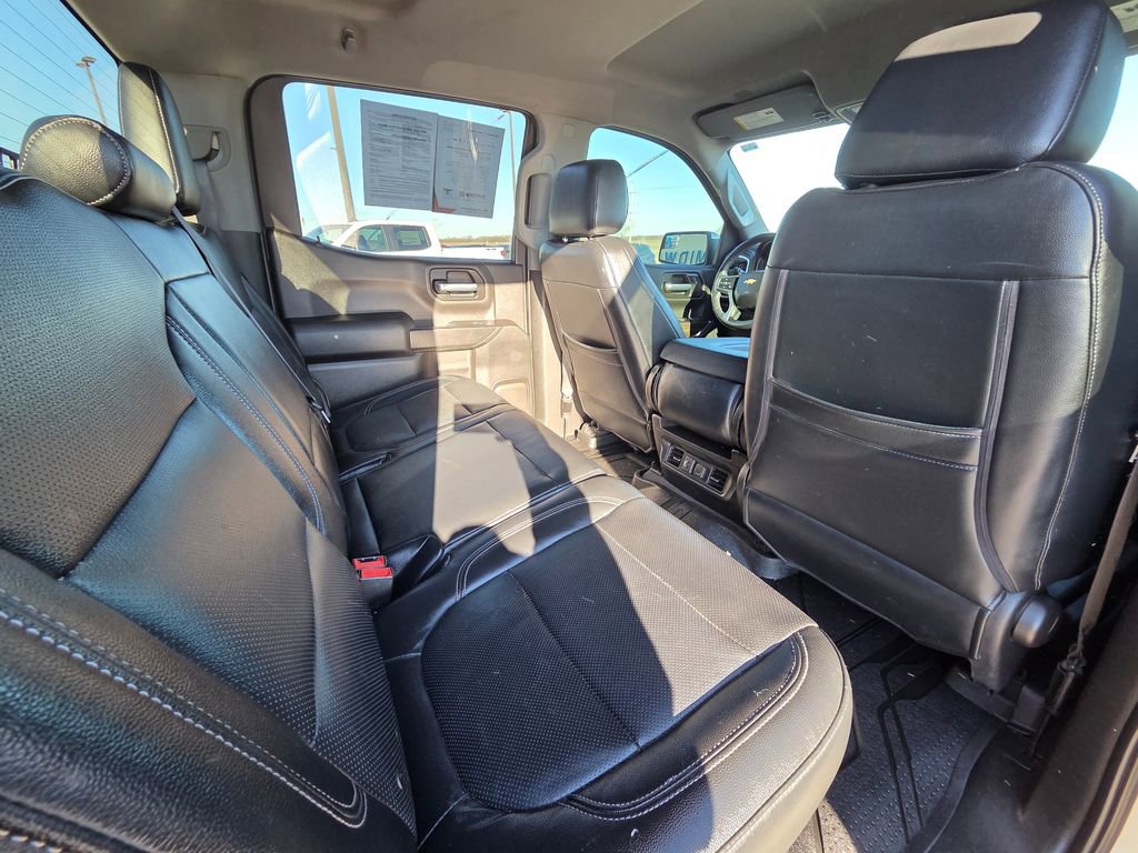 Used 2019 Chevrolet Silverado 1500 LT w/ Texas Edition AWD/4WD image 30