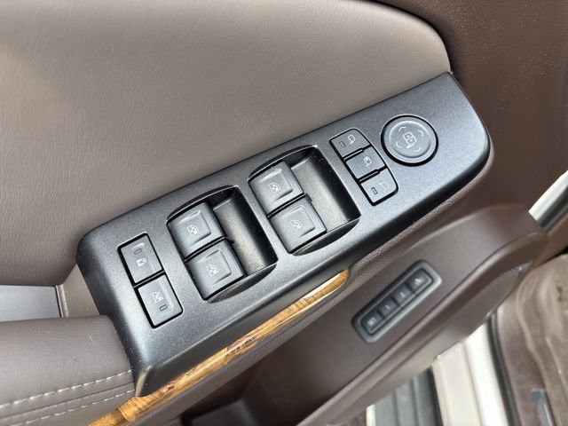 Used 2016 GMC Yukon XL Denali w/ Open Road Package image 23