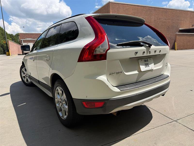 Used 2010 Volvo XC60 3.2 AWD/4WD image 4