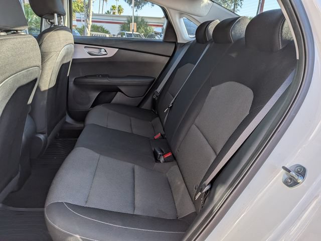 Certified 2024 Kia Forte LXS w/ LXS Technology Package FWD image 16