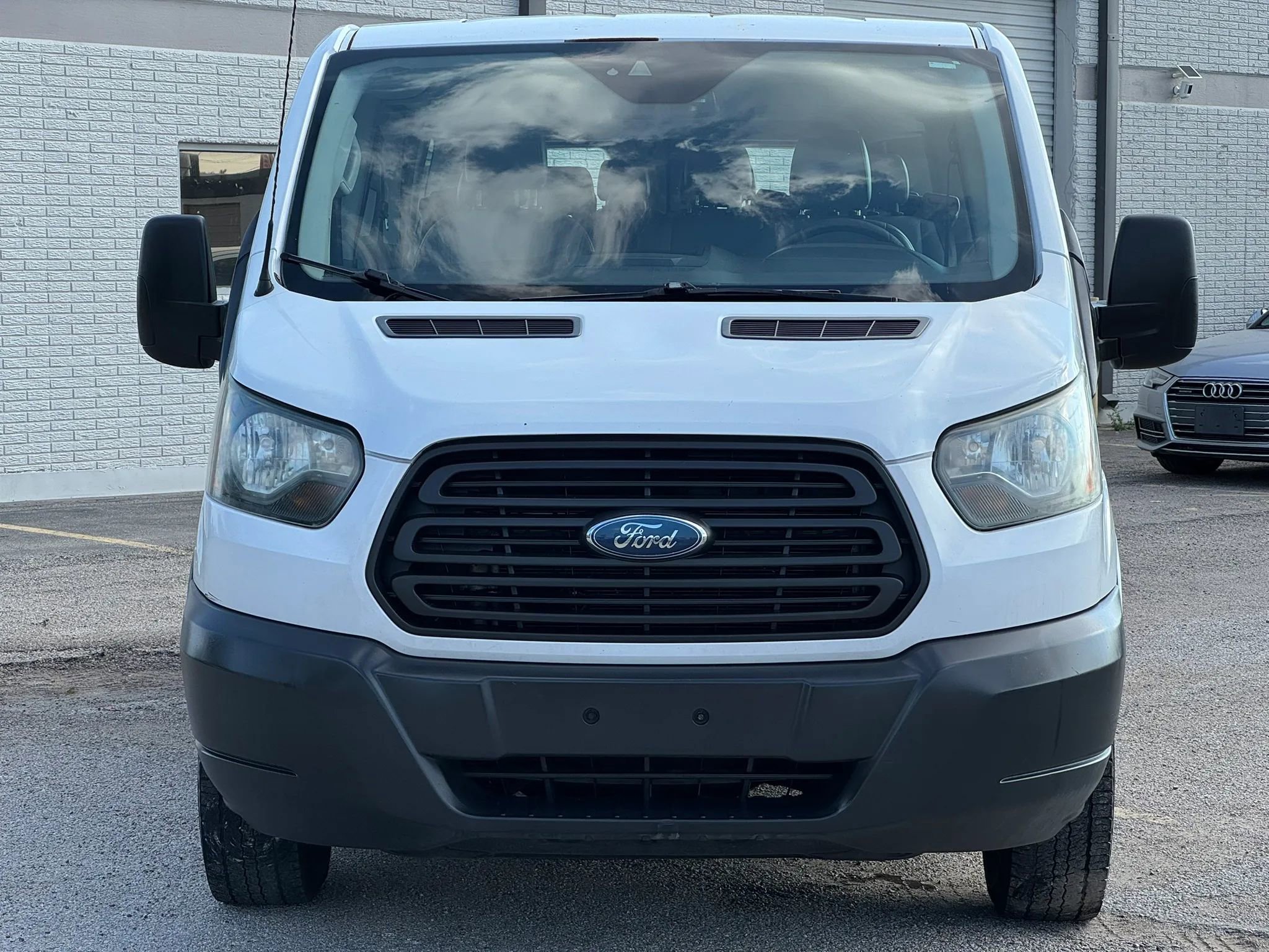 Used 2017 Ford Transit 350 XL RWD image 9