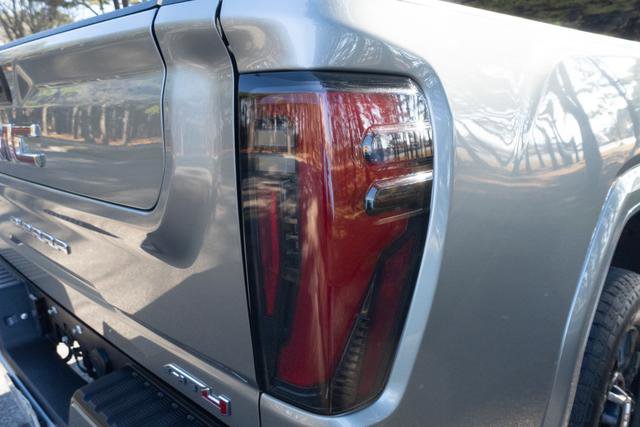 Used 2024 GMC Sierra 2500 AT4 w/ AT4 Premium Plus Package image 39