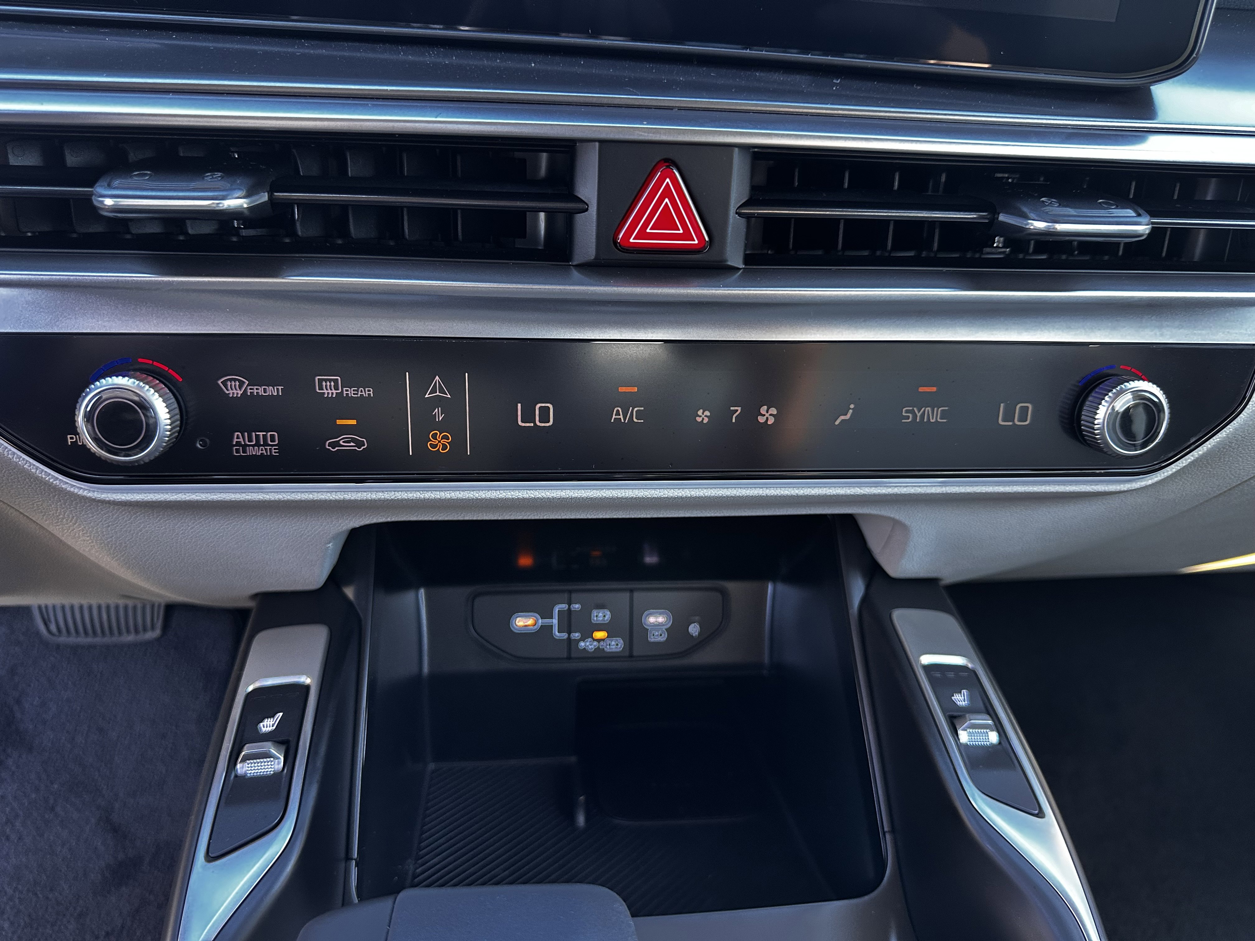New 2026 Kia Sorento S image 22