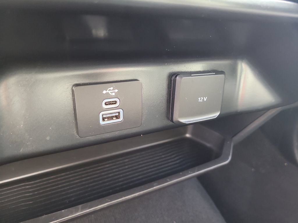 Used 2025 Ford F250 XLT AWD/4WD image 28