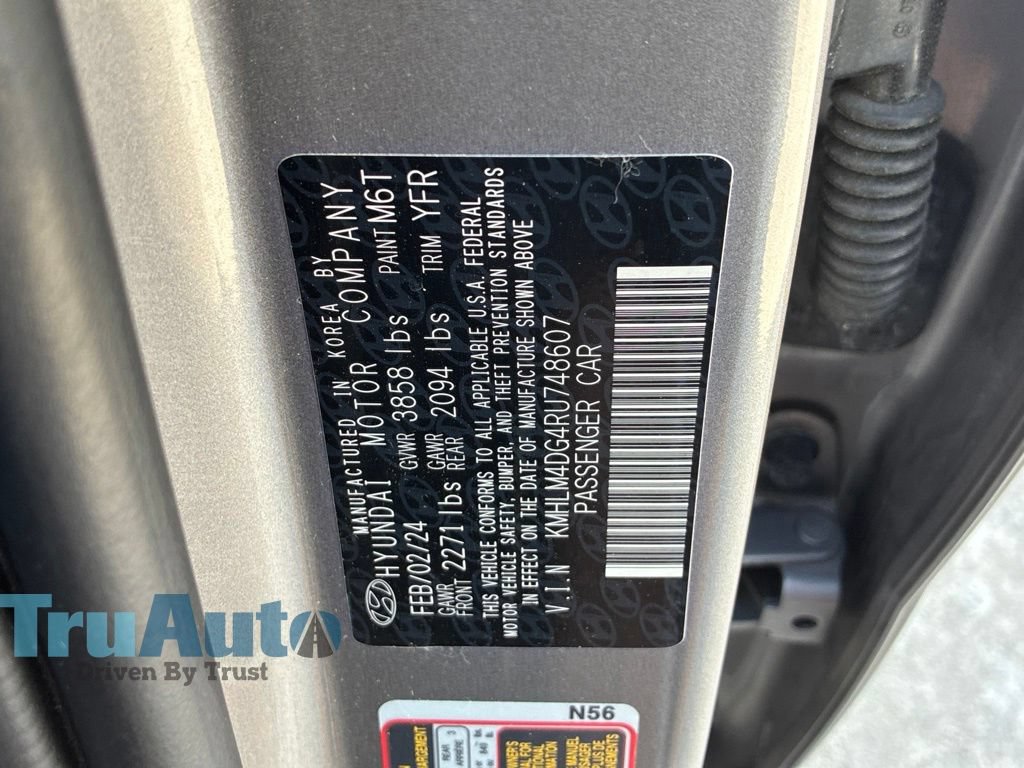 Used 2024 Hyundai Elantra SEL FWD image 22