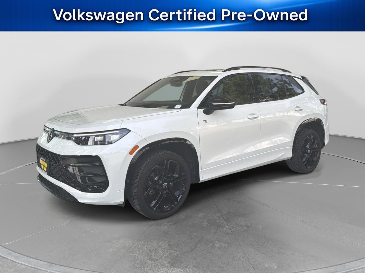 Certified 2025 Volkswagen Tiguan SE R-Line