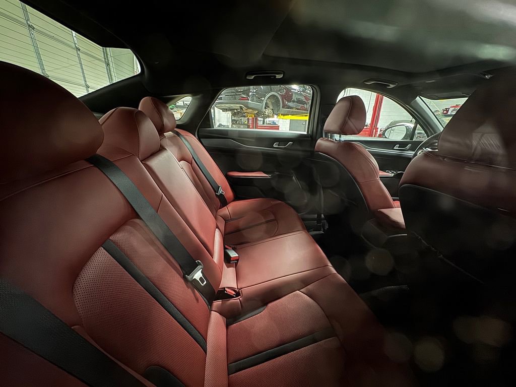 Used 2023 Kia K5 GT-Line image 4