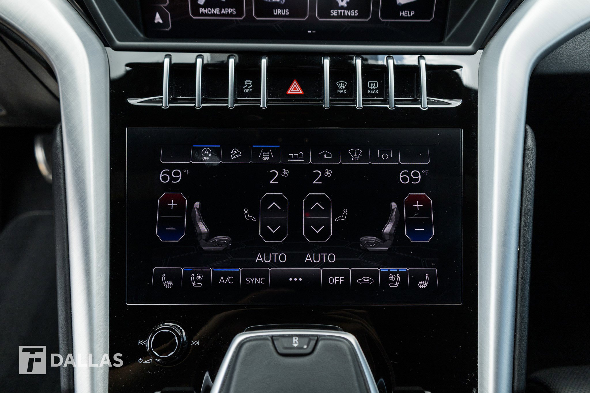 Used 2019 Lamborghini Urus AWD/4WD image 26