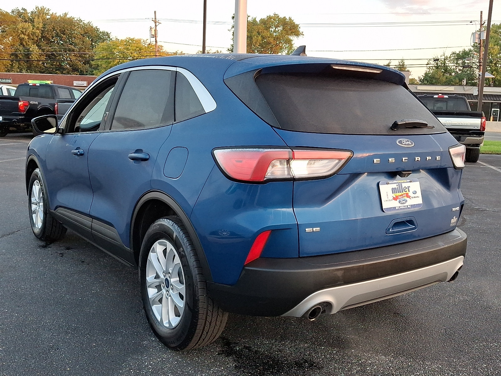 Certified 2022 Ford Escape SE AWD/4WD image 4