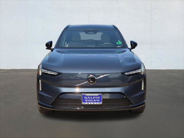 New 2026 Volvo EX90 Plus AWD/4WD image 4
