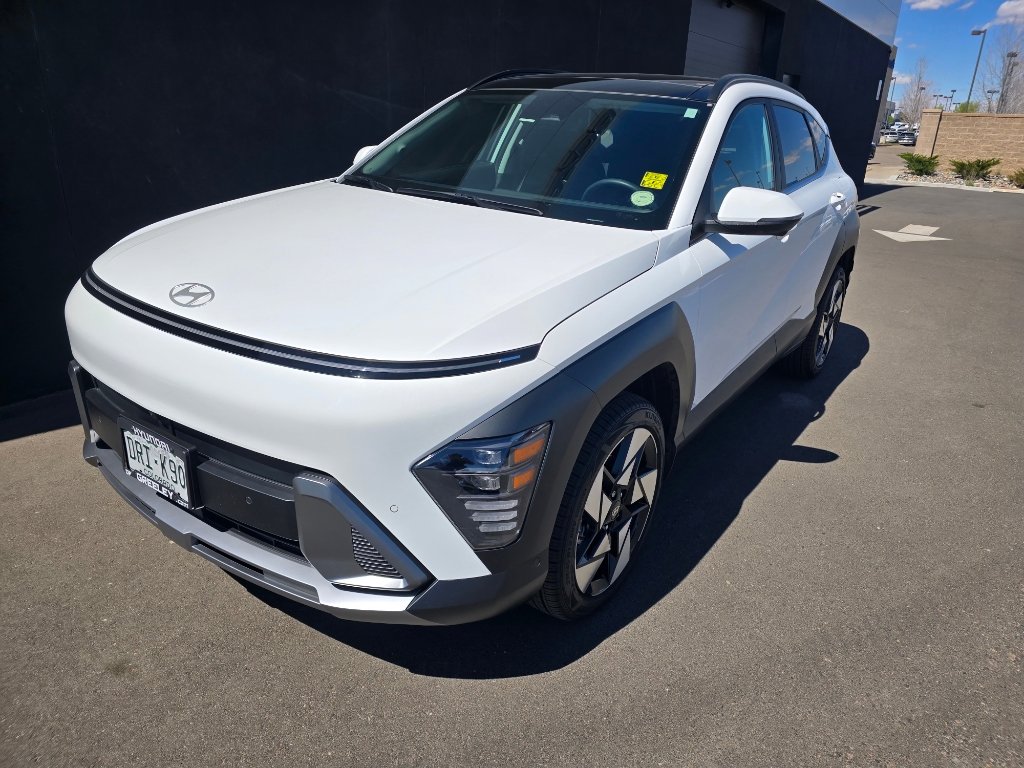 Used 2024 Hyundai Kona Limited image 11
