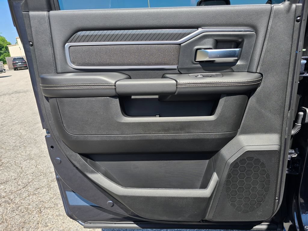 Used 2026 RAM 3500 Big Horn AWD/4WD image 46