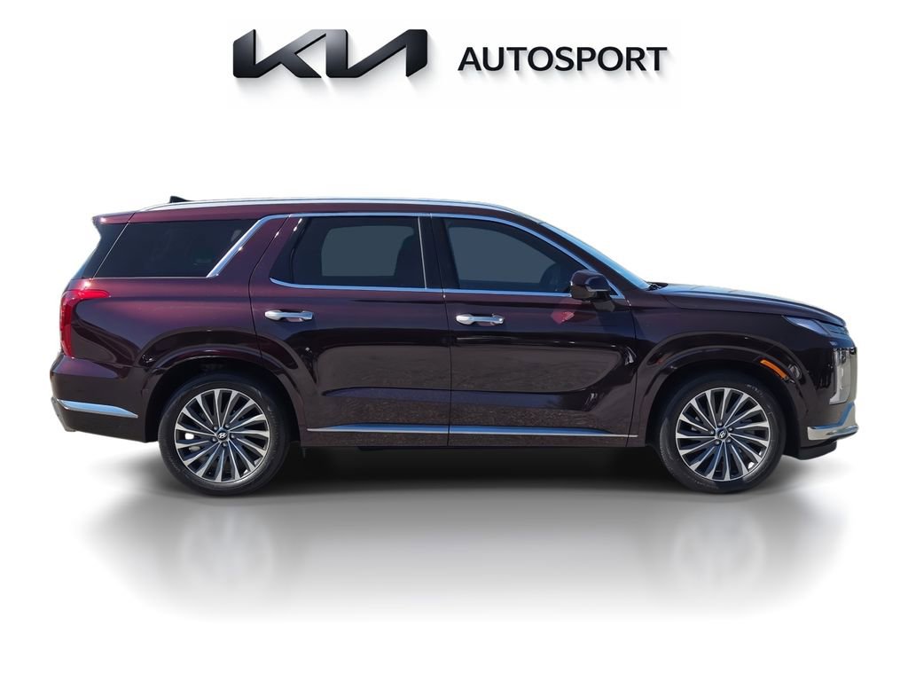 Used 2024 Hyundai Palisade Calligraphy FWD image 7