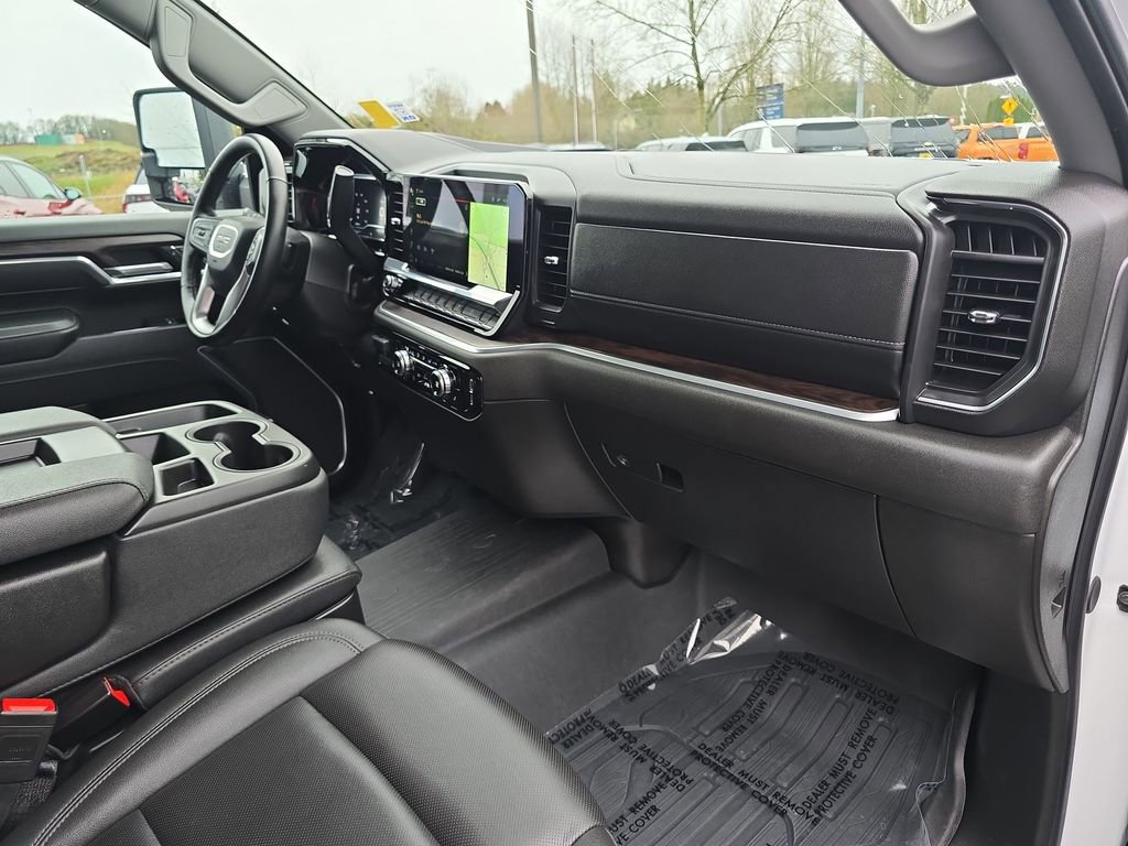 Certified 2025 GMC Sierra 3500 SLT w/ X31 Off-Road Package image 32