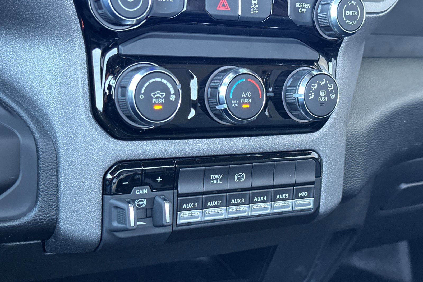 New 2025 RAM 5500 Tradesman image 16