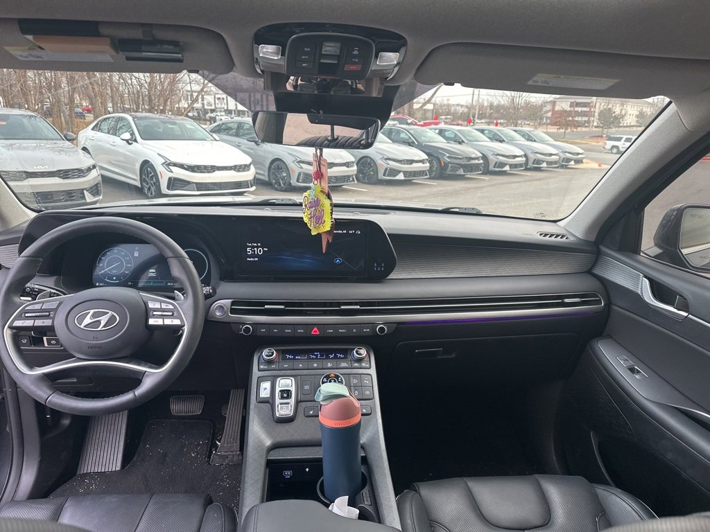 Used 2025 Hyundai Palisade Limited image 41