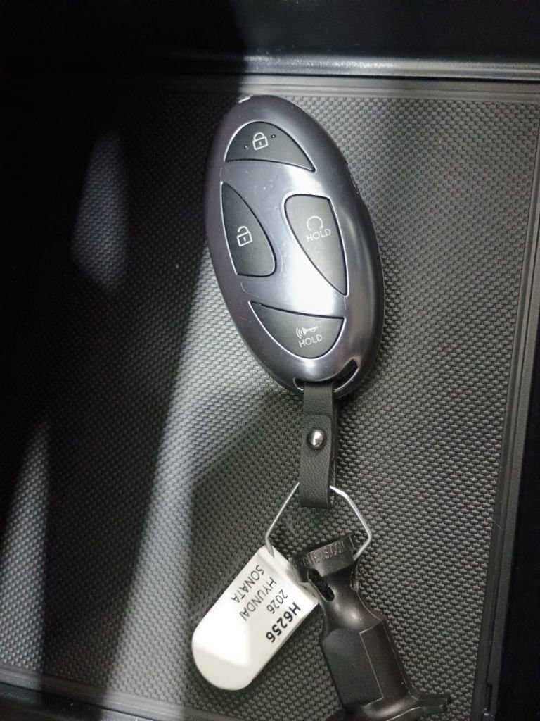 New 2026 Hyundai Sonata Blue FWD image 24