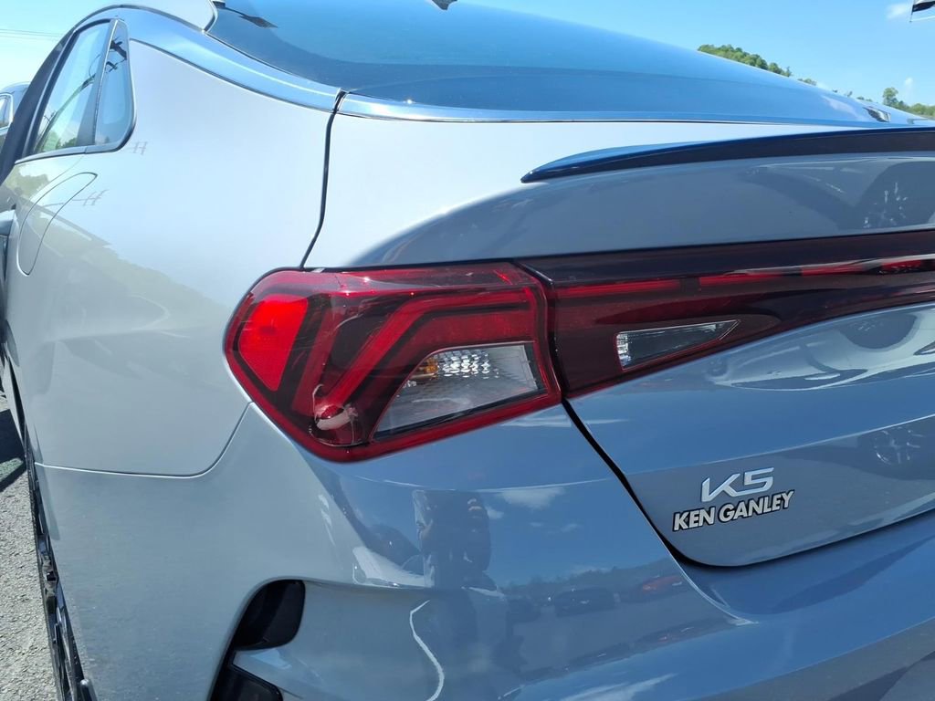 Used 2023 Kia K5 GT-Line AWD/4WD image 9