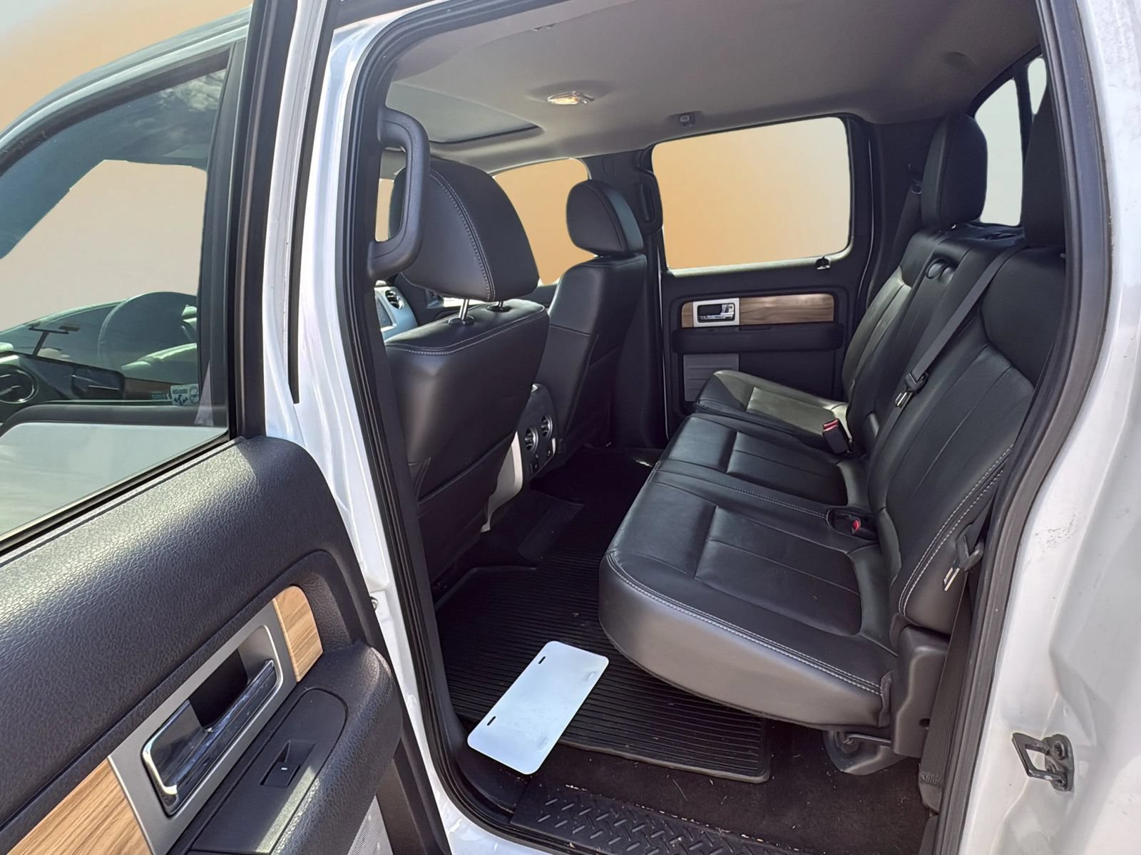 Used 2011 Ford F150 Lariat w/ Lariat Chrome Pkg RWD image 22
