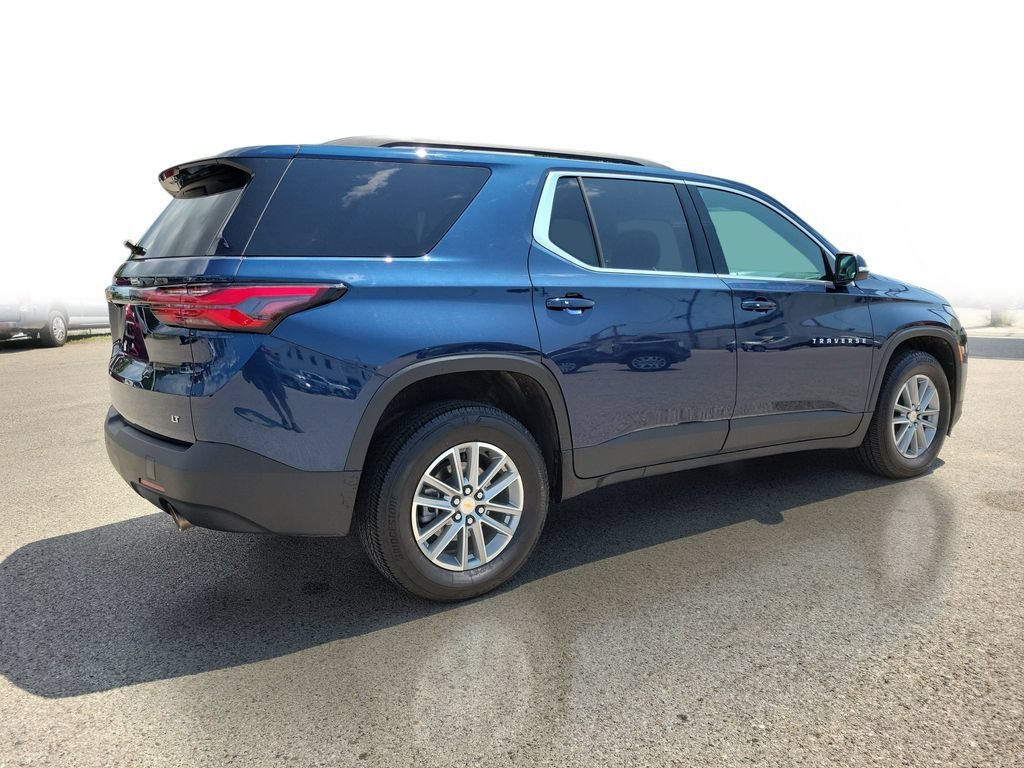 Certified 2023 Chevrolet Traverse LT FWD image 4