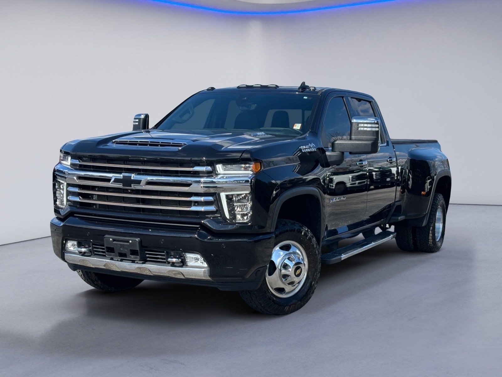 Used 2021 Chevrolet Silverado 3500 High Country image 2