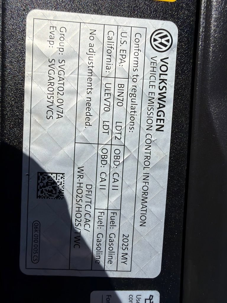 Used 2025 Volkswagen Atlas SE FWD image 23
