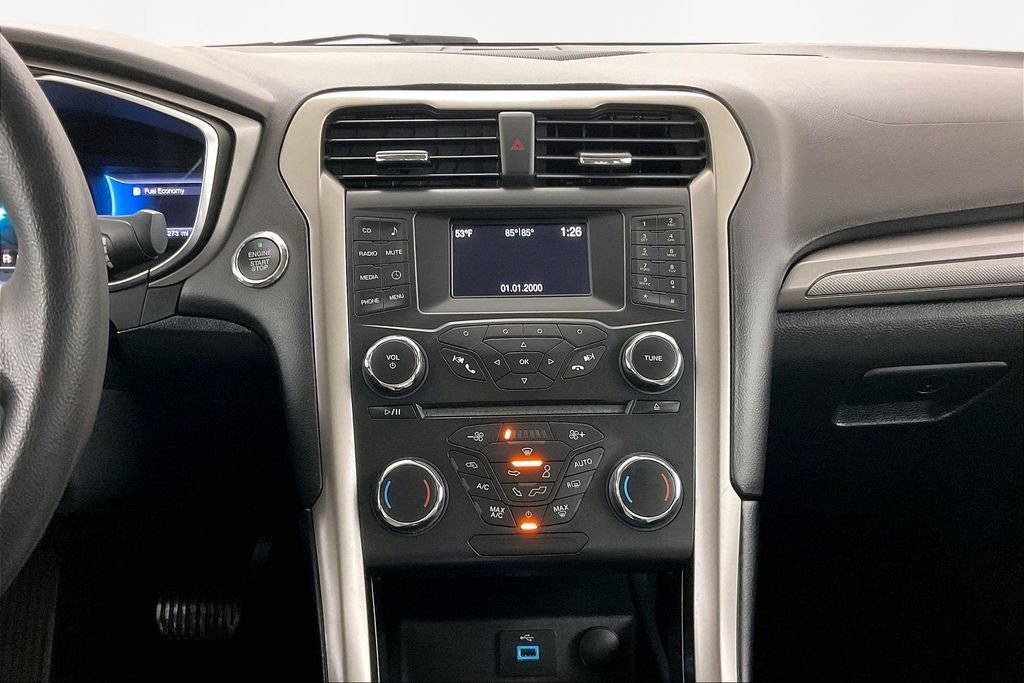 Used 2018 Ford Fusion S image 9