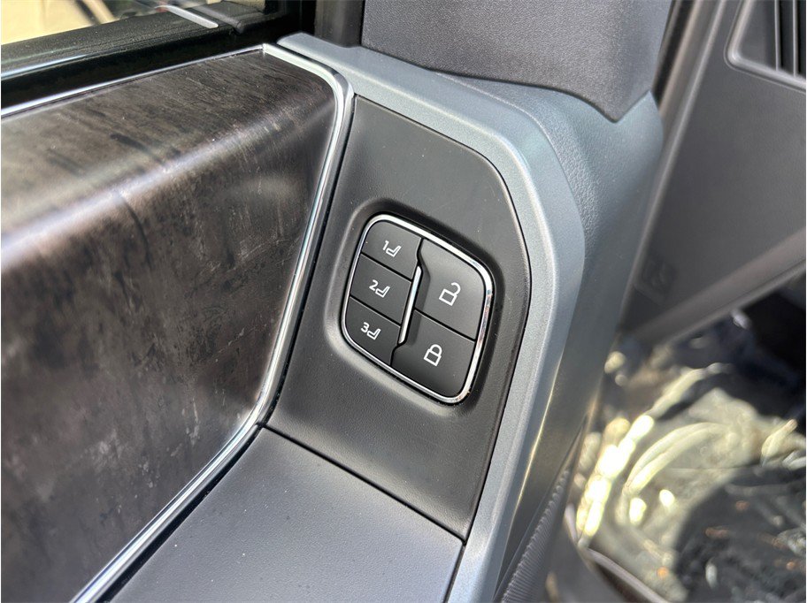 Used 2022 Ford F150 Lariat AWD/4WD image 24