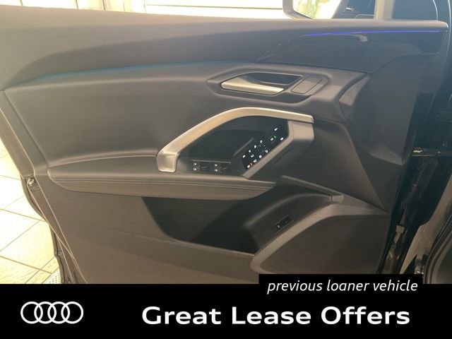Certified 2025 Audi Q5 Premium w/ Convenience Package AWD/4WD image 11