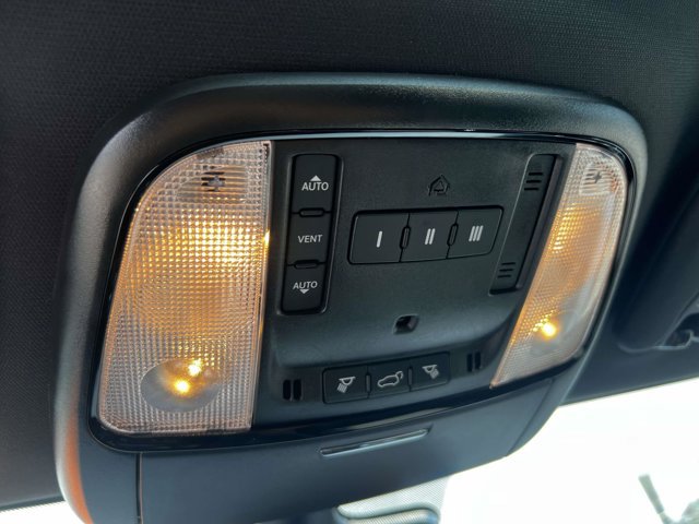 Used 2026 Dodge Durango GT AWD/4WD image 33