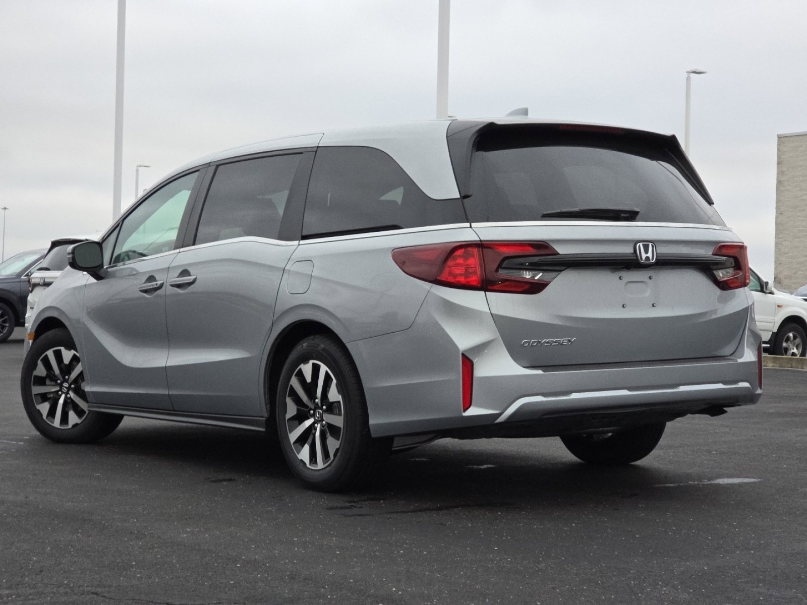 New 2026 Honda Odyssey EX-L image 17