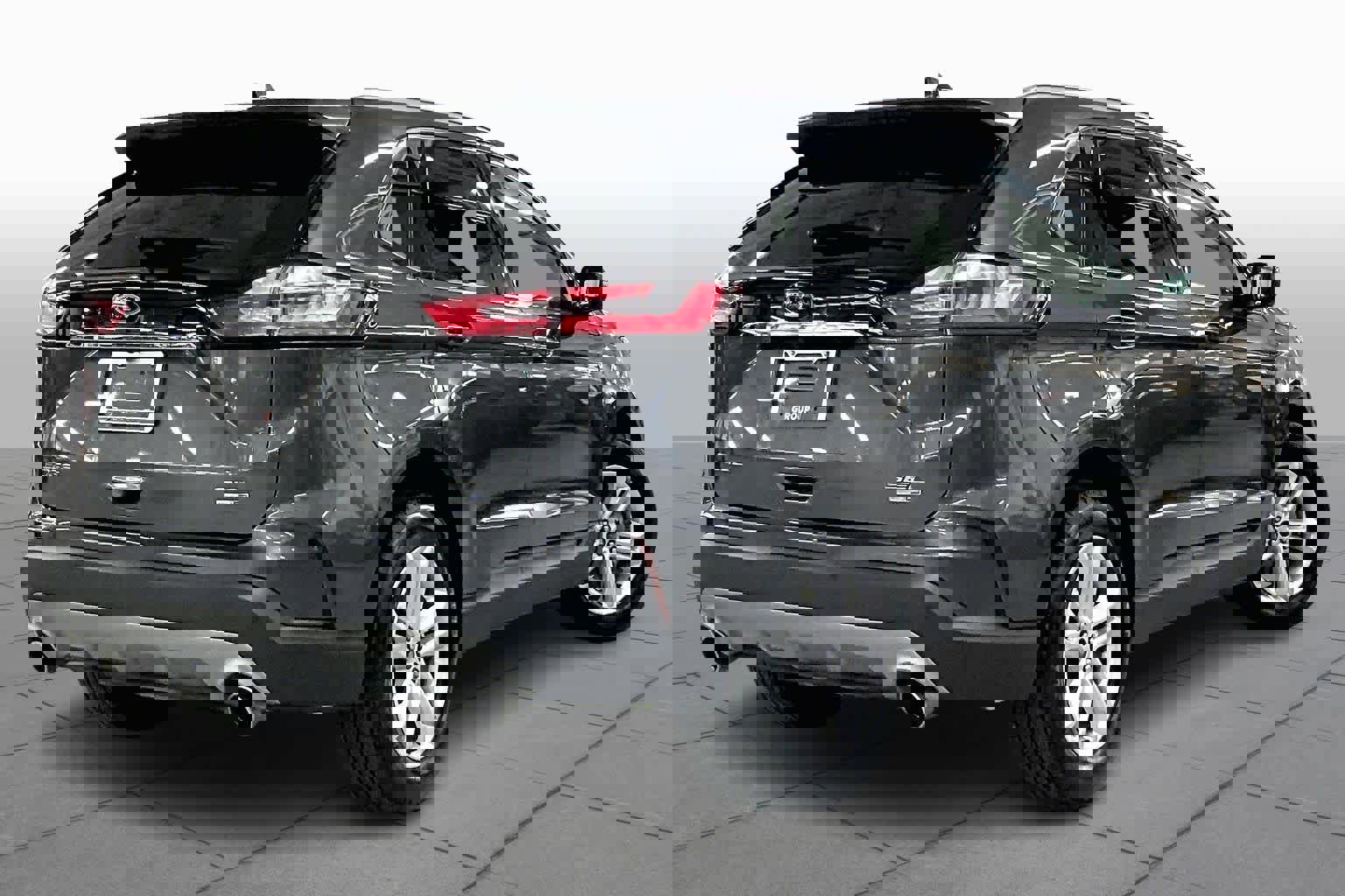 Used 2020 Ford Edge SEL w/ Convenience Package image 12