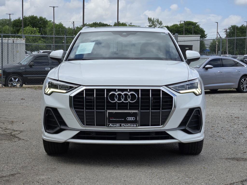 Certified 2024 Audi Q3 2.0T Premium image 4
