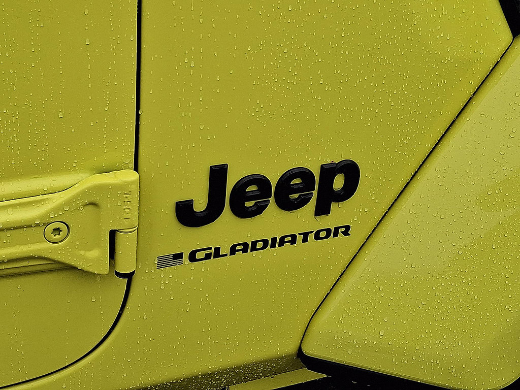 Used 2024 Jeep Gladiator Sport AWD/4WD image 53