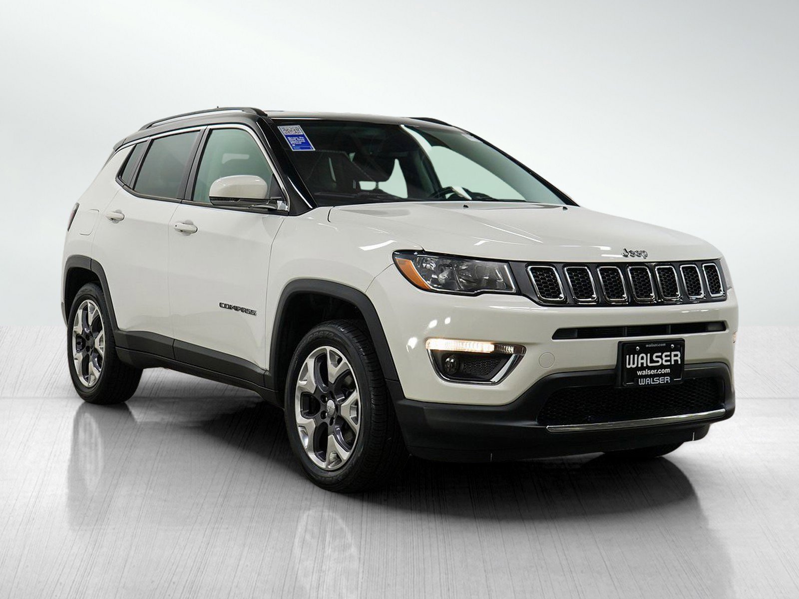 Used 2020 Jeep Compass Limited AWD/4WD image 3