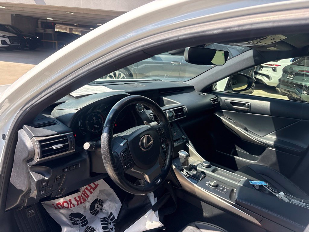 Used 2020 Lexus IS 300 F Sport w/ F Sport Package RWD image 16