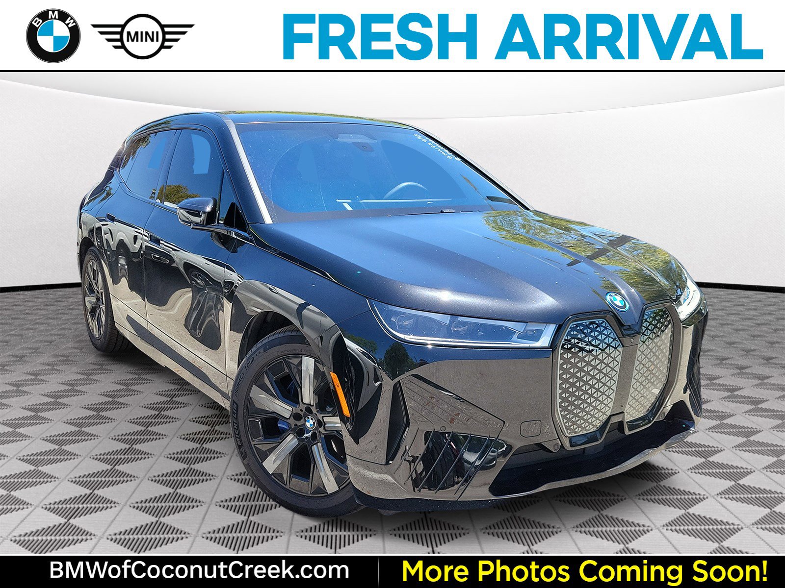 Certified 2023 BMW iX xDrive50 w/ Premium Package AWD/4WD image 1