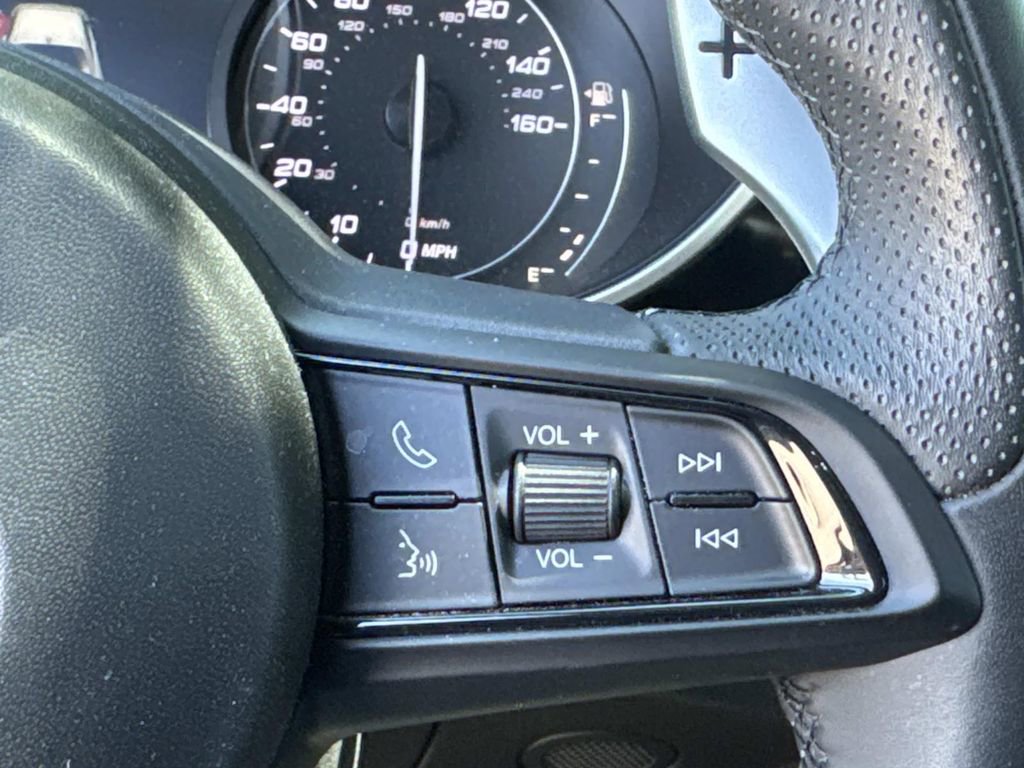 Used 2023 Alfa Romeo Giulia Veloce RWD image 9