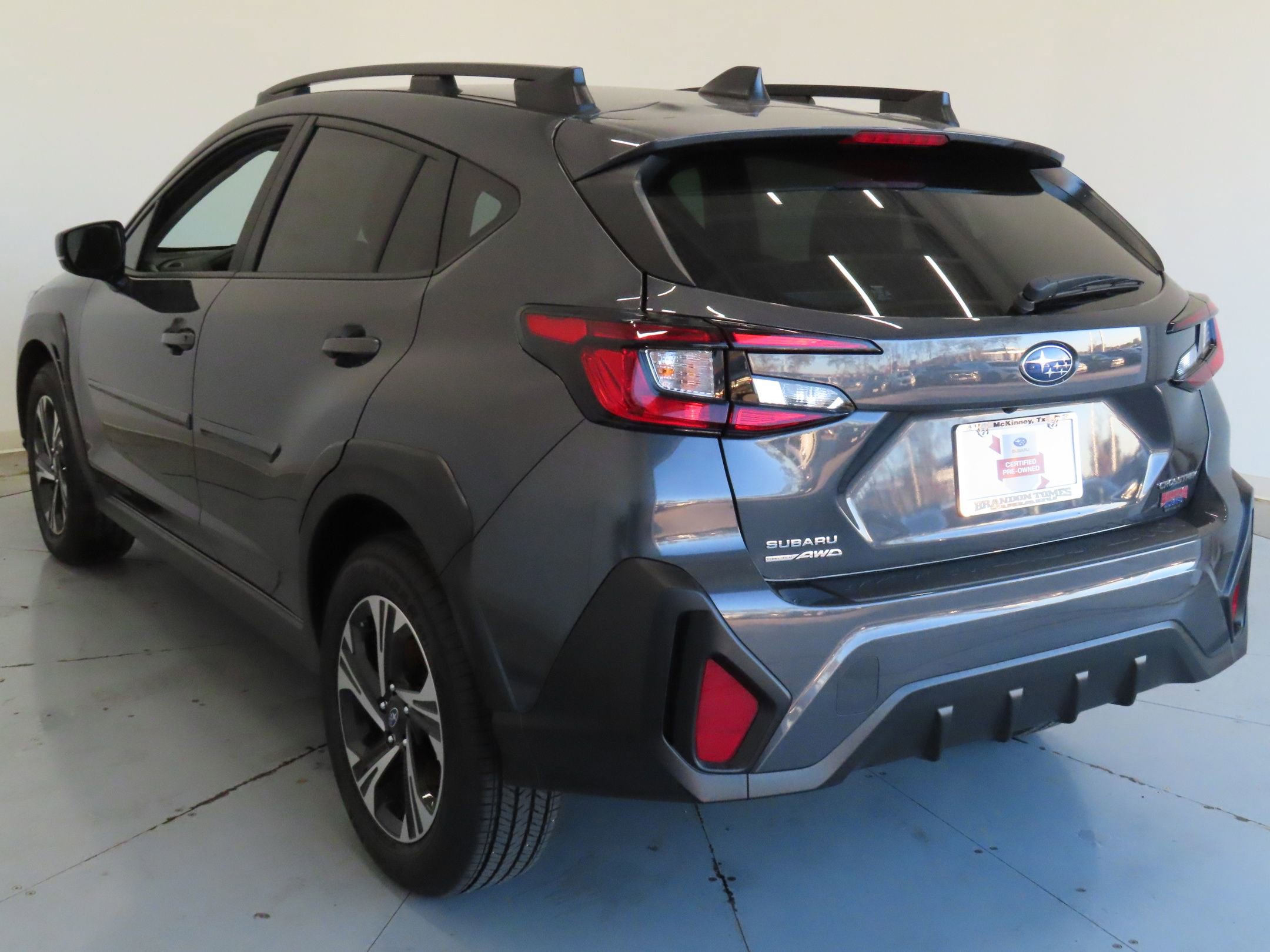 Used 2025 Subaru Crosstrek 2.5i Premium image 8