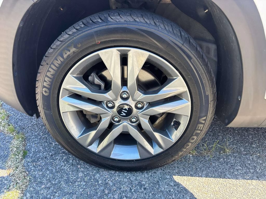 Certified 2021 Kia Seltos LX AWD/4WD image 28