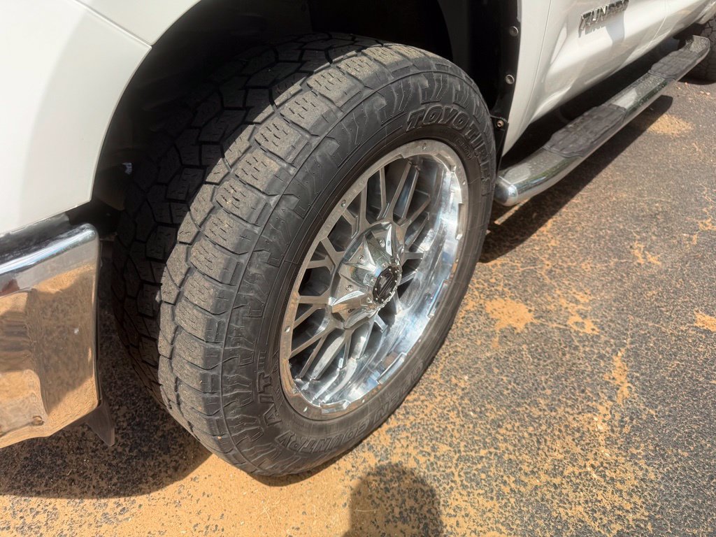 Used 2016 Toyota Tundra SR5 w/ SR5 Upgrade Package RWD image 9