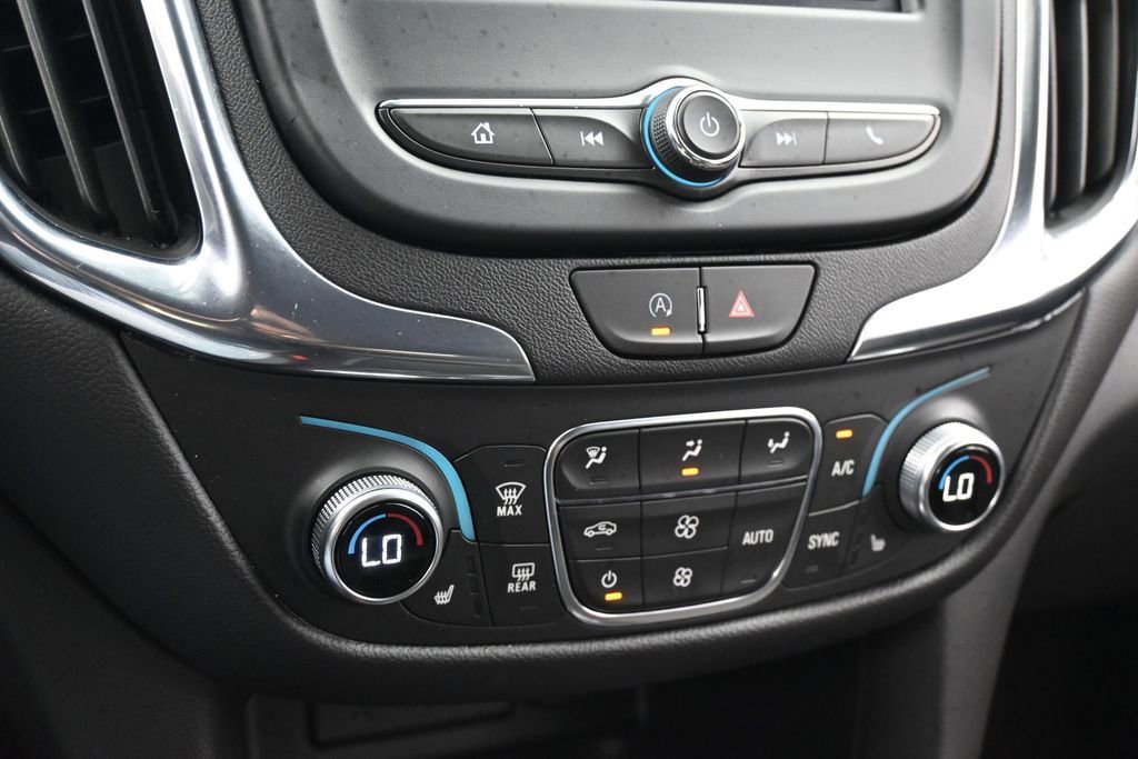 Used 2023 Chevrolet Equinox LT FWD image 19