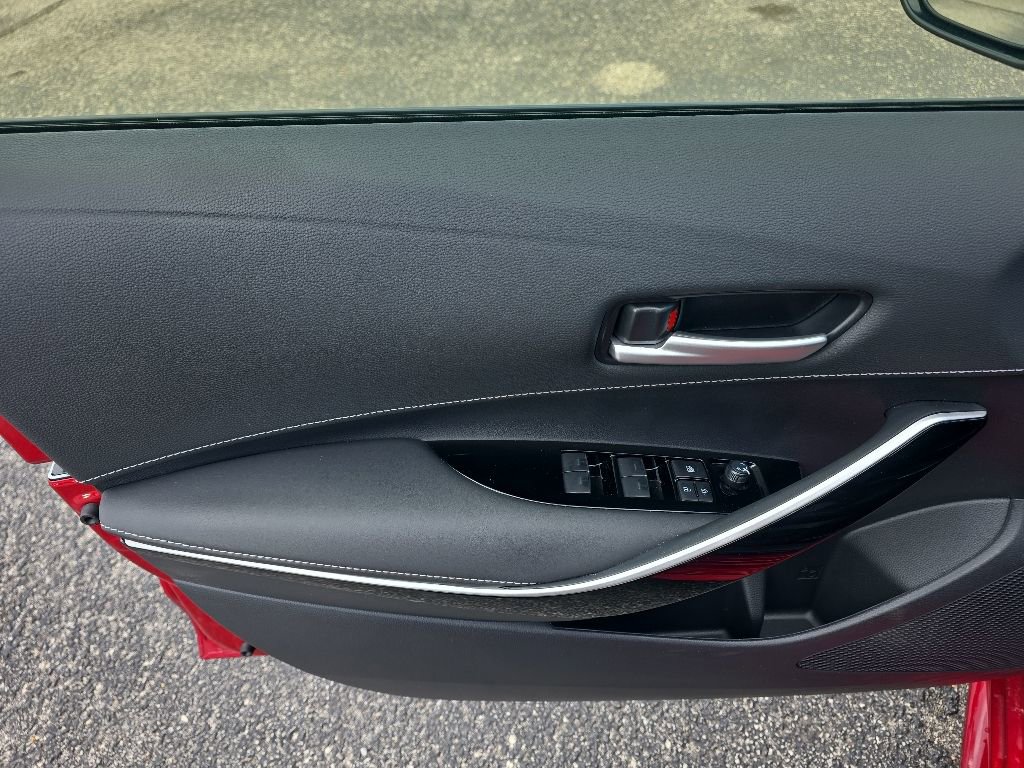 Certified 2025 Toyota Corolla XSE FWD image 13