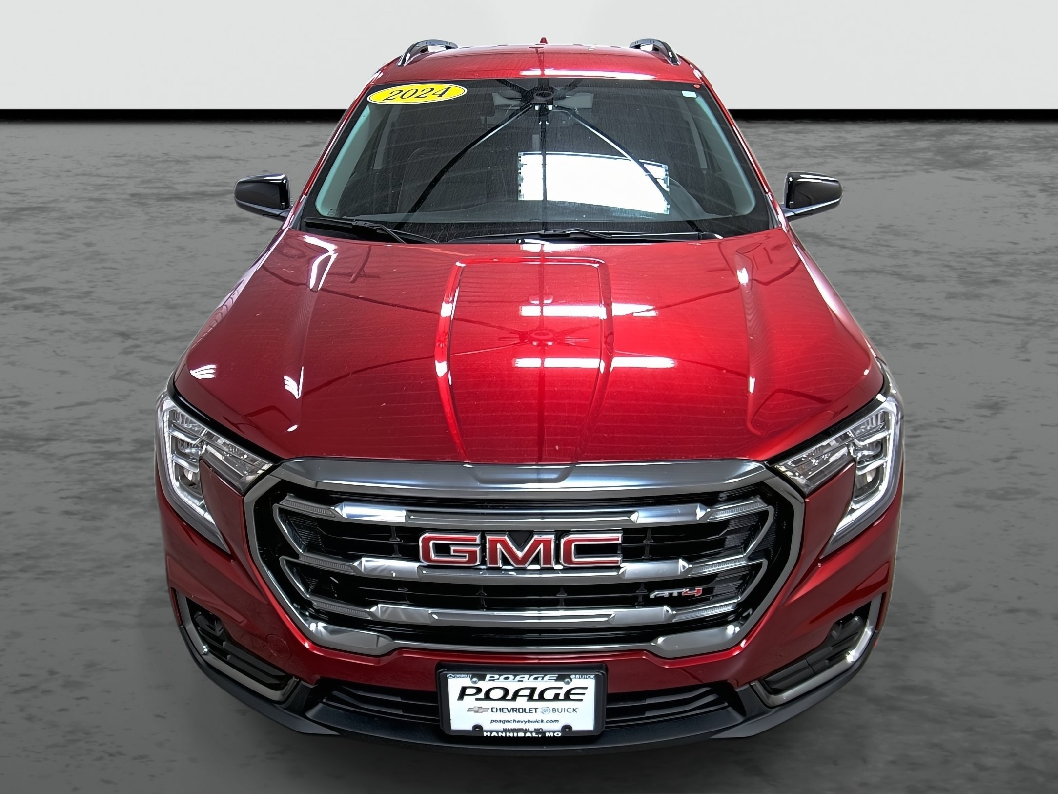 Used 2024 GMC Terrain AT4 AWD/4WD image 6