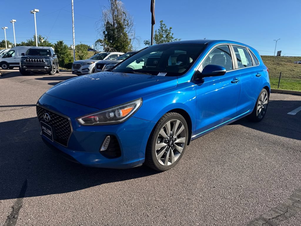 Used 2018 Hyundai Elantra GT Sport FWD image 1