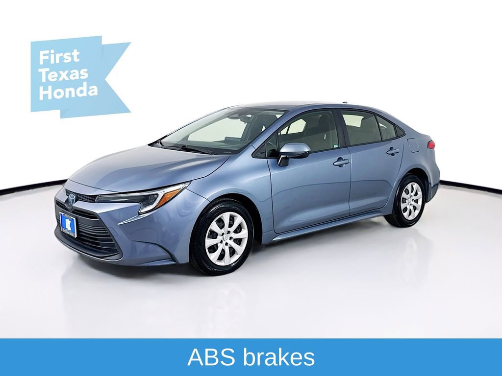 Used 2023 Toyota Corolla LE w/ Carpet Mat Package (TMS) FWD image 3